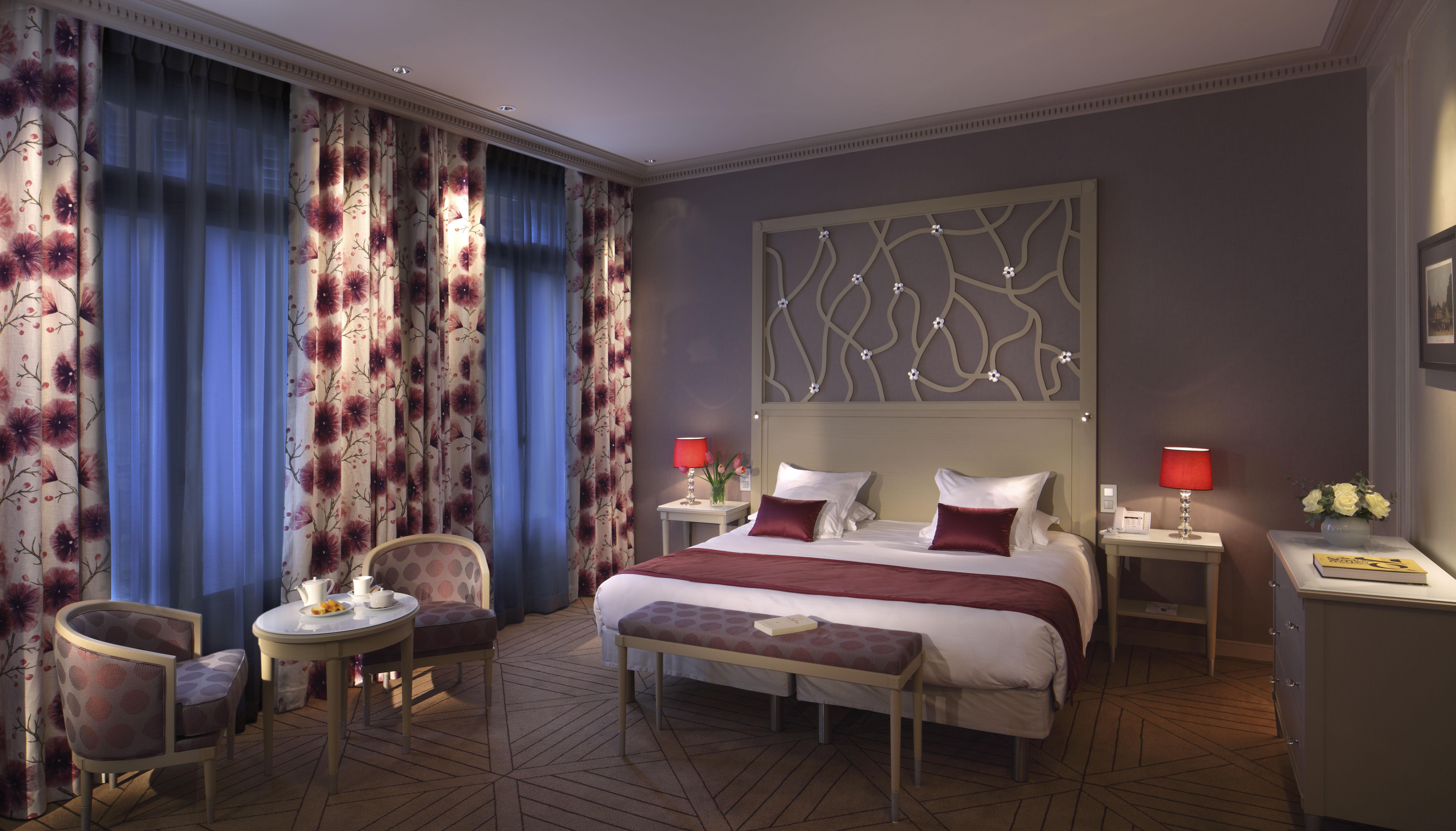 Hotel Chateau Frontenac Paris Exterior photo