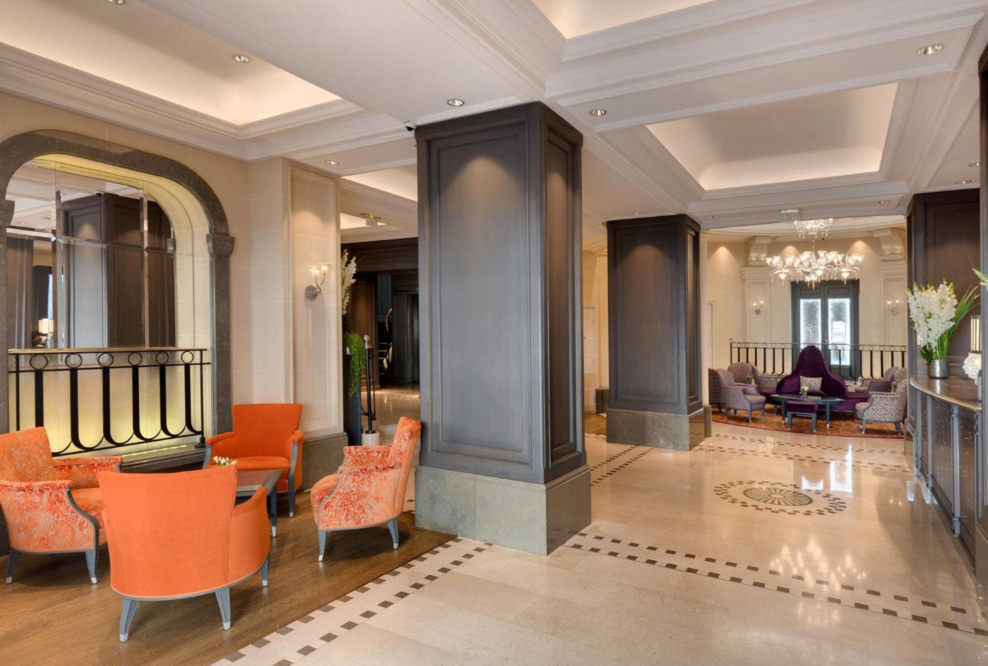 Hotel Chateau Frontenac Paris Exterior photo